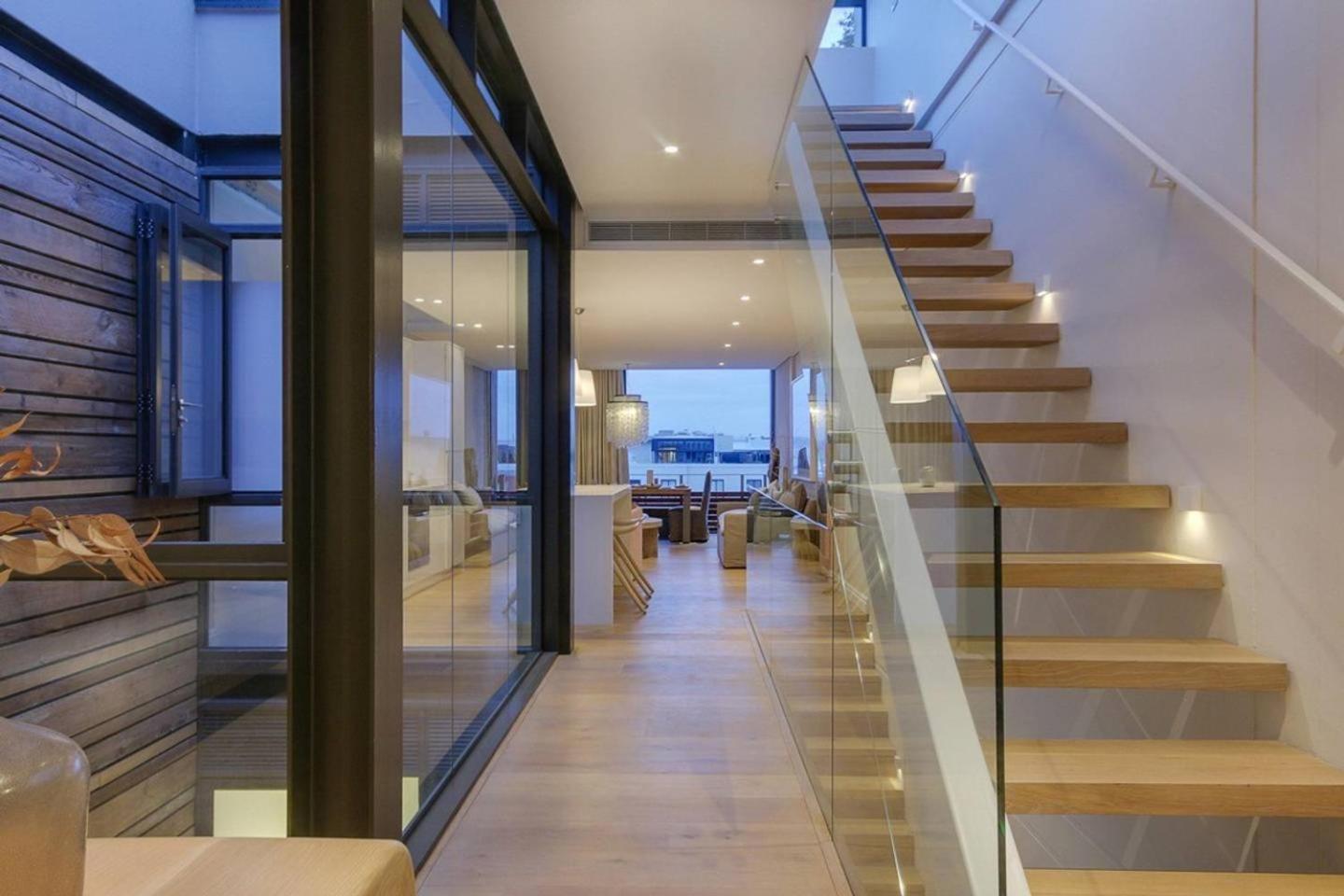 Apartment Loader B